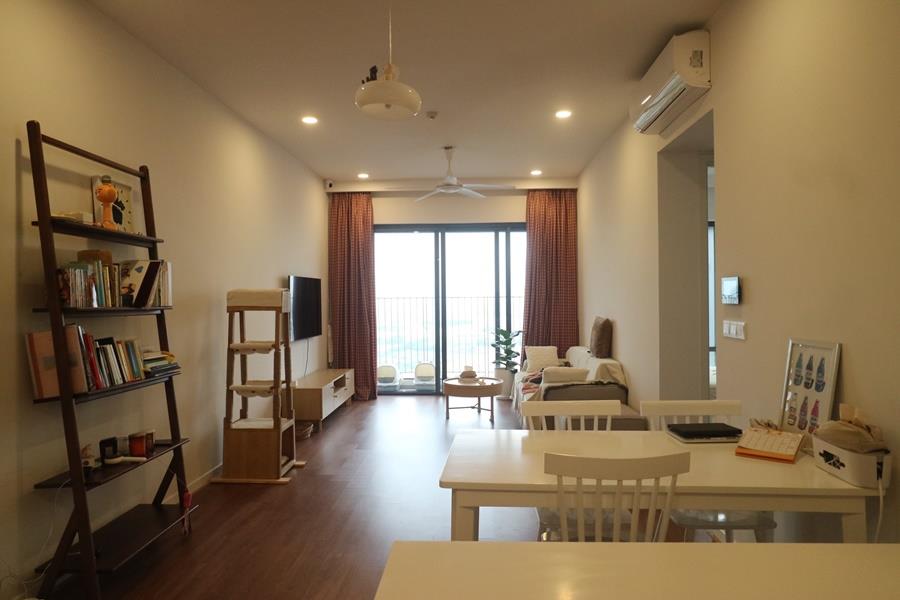 Park Kiara : Bright and ariy 02 bedroom apartment for rent, close ISPH school.