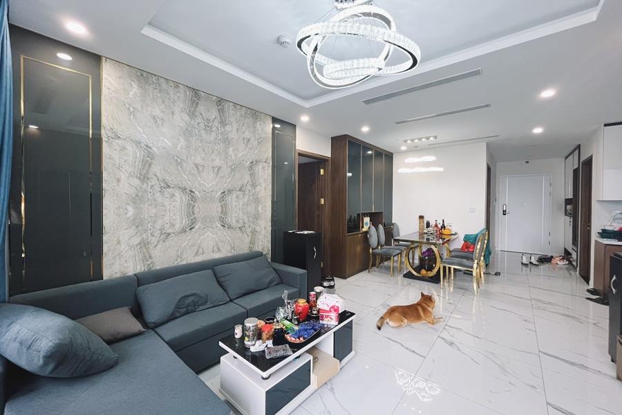 Sunshine City: Beautiful 03 bedroom apartment with Hanoi City view, furnished.