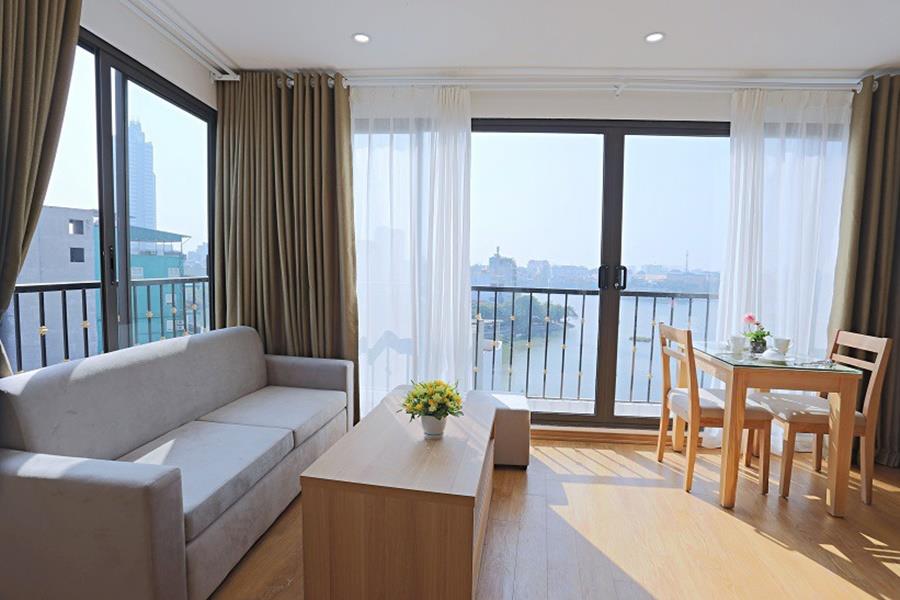 Amazing Lakeview 01 bedroom apartment for rent in Truc Bach area.