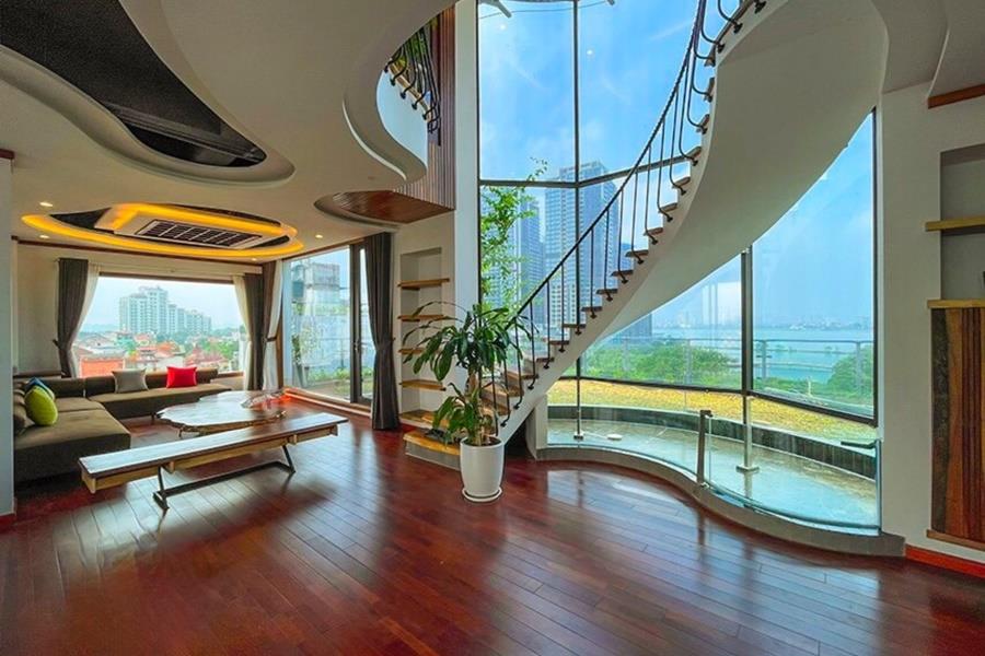 Wonderful lake view 4 bedroom Duplex Penthouse in Tay Ho, with Swimming pool & big terrace