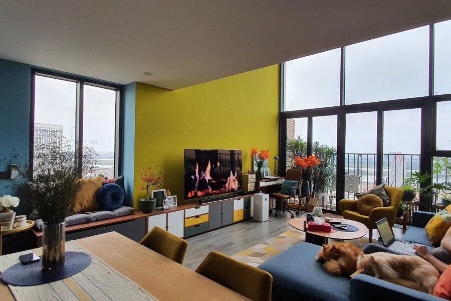 PentStudio: Modern & Clourful 01 bedroom duplex on high floor with Red River view