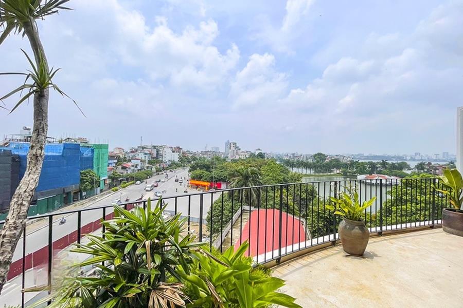 Open city view & high floor 03 bedroom apartment for rent in Tay Ho area.