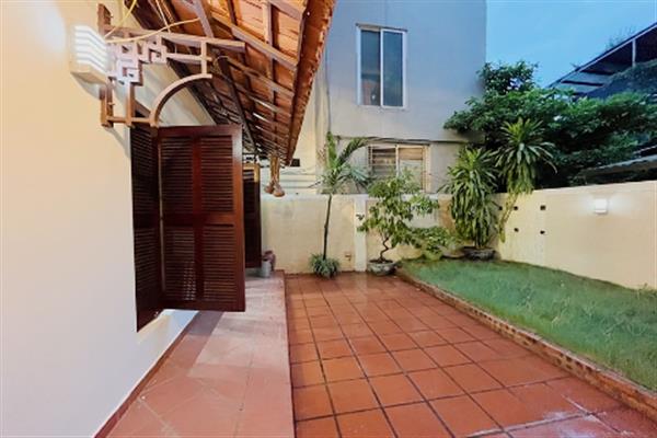 Modern and large house with 2 bedrooms in Dang Thai Mai street