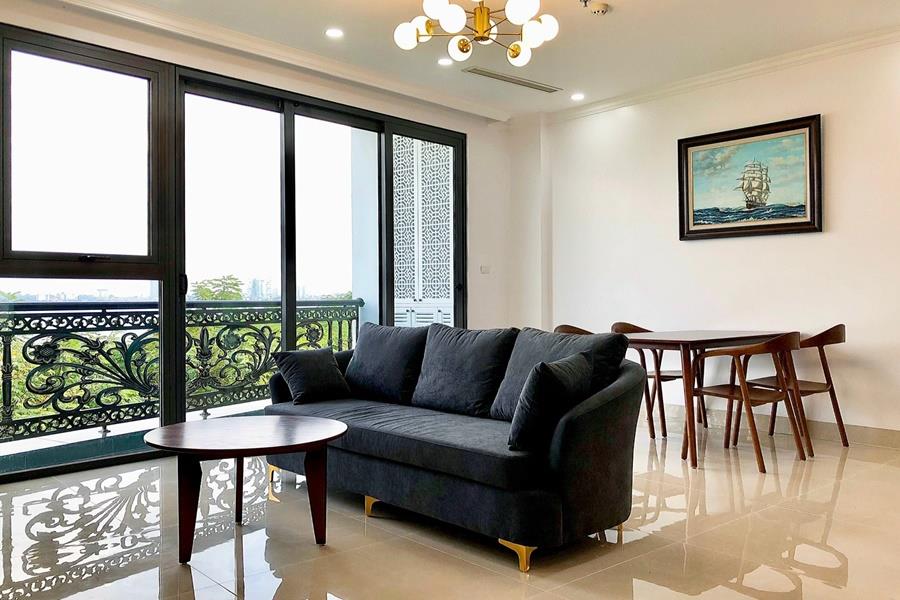 Lake view & modern 01 bedroom apartment for rent in Tay Ho district..