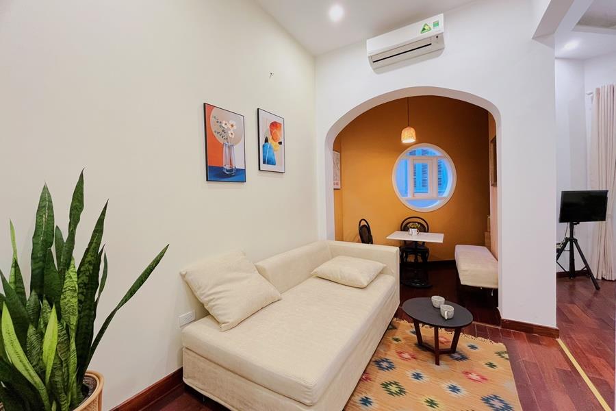 Lovely 1 bedroom apartment for rent on Tu Hoa street, Tay Ho district