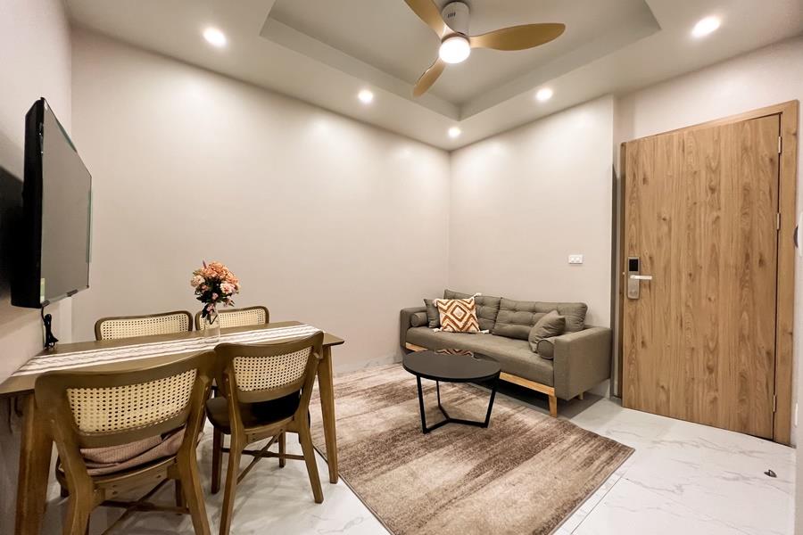 Brand new 2 bedroom apartment in Ba Dinh district for rent