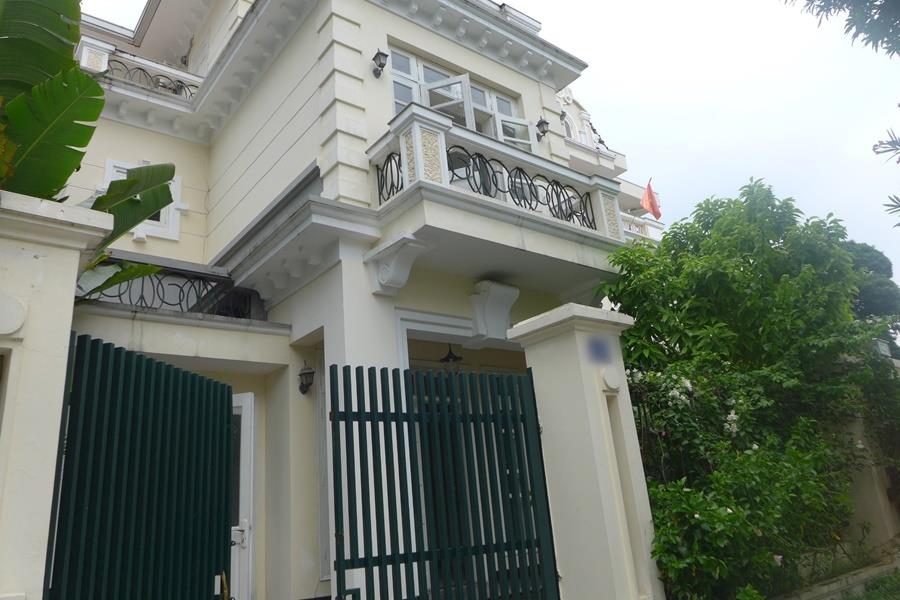 Partly furnished 05 bedroom villa in Ciputra Hanoi, close UNIS school