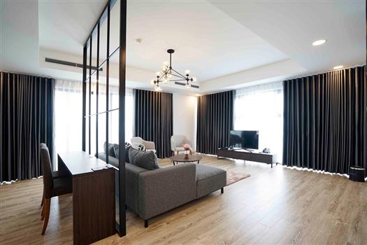 Premiere suite 3 bedroom apartment for rent in Ecopark Hung Yen.