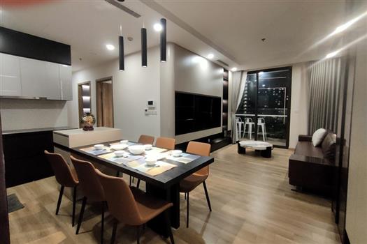 Brand new 03 bedroom apartment in Ecopark Hung Yen, huge balcony