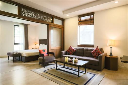 Modern Japanese-Style 1-Bedroom Apartment for rent in Truong Han Sieu street.