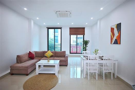 Spacious 1 bedroom apartment for lease in Yen Phu Tay Ho.