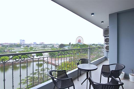 Lakeview 2 bedroom apartment in Tay Ho, modern style