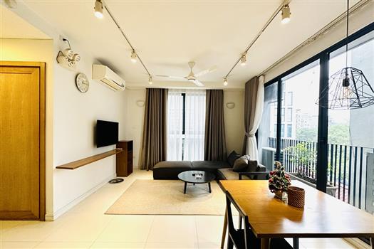 Stylish & Cozy 2 Bedroom  Apartment for rent in Dong Da