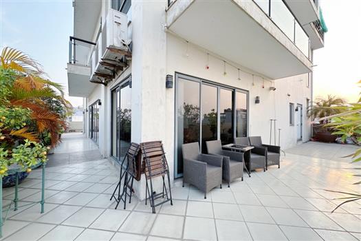 Spacious 4 Bedrooms Penthouse with Panoramic Views in Tay Ho