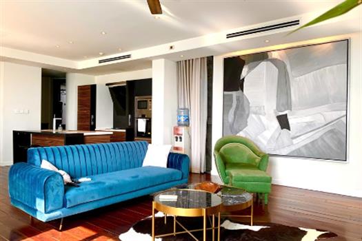 For rent: Modern 3 bedroom apartment with premium furnishings at Xuan Dieu, Tay Ho