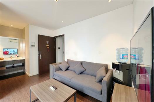 Charming light filled 1 bedroom apartment for rent in Tay Ho district