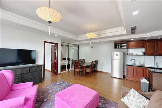 Cozy 2 bedroom apartment with fully furnished at Nguyen Khac Hieu street