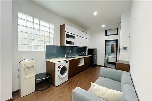 Studio apartment with large balcony on Xuan Dieu street