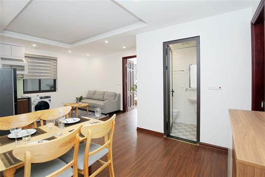 For rent: Cozy 2 bedroom apartment with airy bacolny in Tay Ho