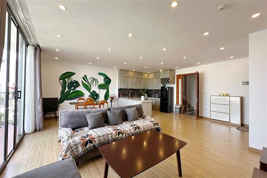 Luxurious and light-filled three bedroom apartment in Tay Ho