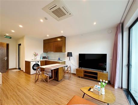 Luxurious one bedroom with stunning lake views in Quang An, Tay Ho