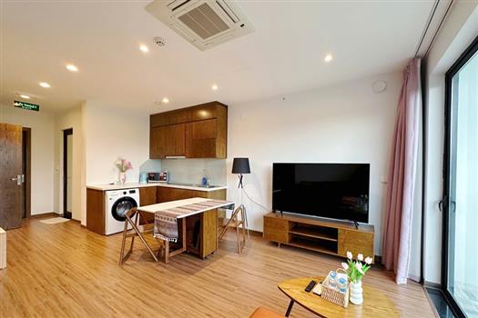 Luxurious one bedroom with stunning lake views in Quang An, Tay Ho