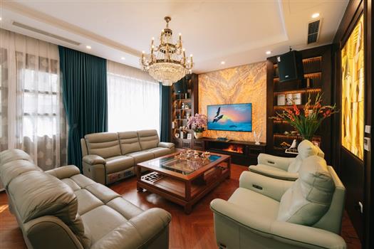 For rent: Stunning villa with swimming pool opposite French International School