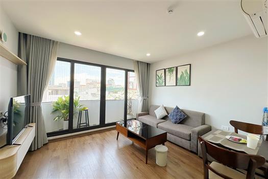 Modern one bedroom apartment with fully furnished in Ba Dinh