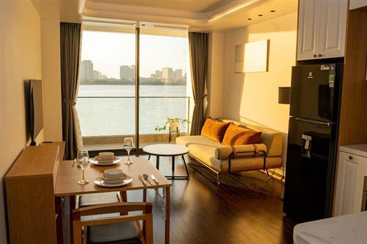 Premium one bedroom apartment in Quang Khanh with lake view