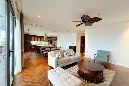 Cozy wooden style 3 bedroom apartment for rent in Ba Dinh