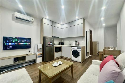 Modern studio apartment with fully furnished on Huynh Thuc Khang str