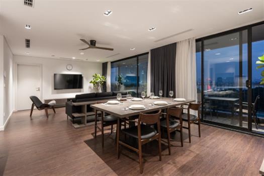 Spacious modern 3 bedroom apartmen with stunning view in Tay Ho