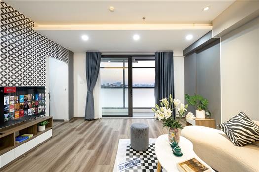 Super nice view 2 bedroom apartment in Tay Ho