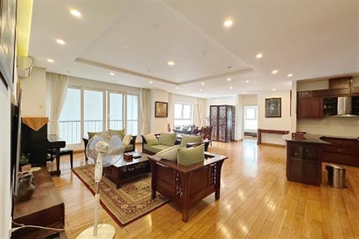 Open plan design 3 bedroom apartment with lake view  in Tay Ho