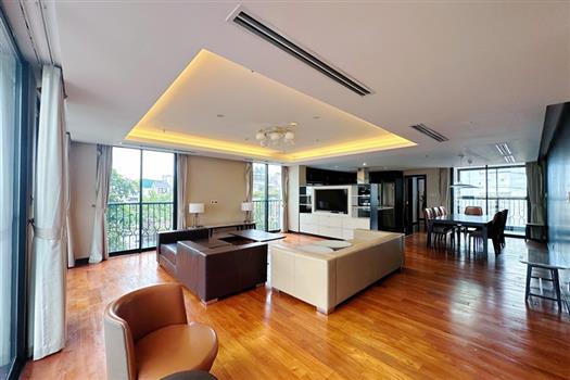Luxurious and spacious 3 bedroom apartment for rent in Hoan Kiem