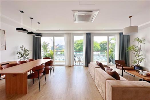Magnificent Lake view apartment with mordern furnished in Tay Ho