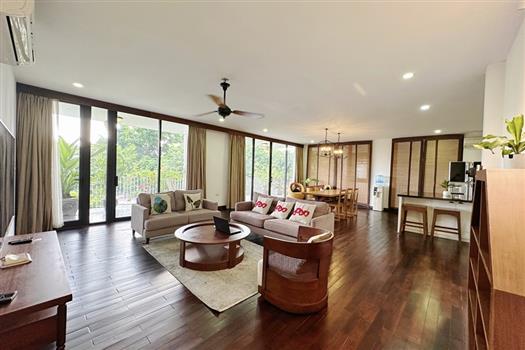 Elegant Japanese style 3 bedroom apartment for rent in Tay Ho
