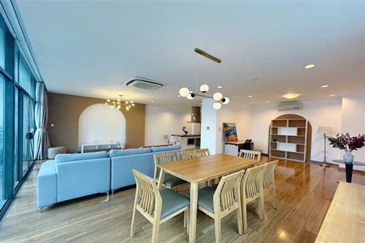 Classy and Spacious 3 bedroom apartment with city view in Ba Dinh