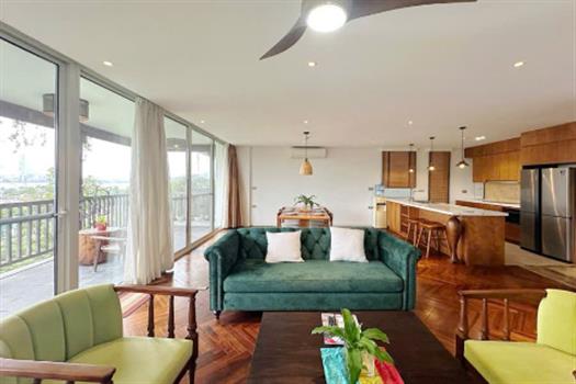 Charming and Luxurious 4 bedroom apartment for rent in Tay Ho