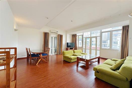 Spacious 2 bedroom apartment with airy balcony in Tay Ho