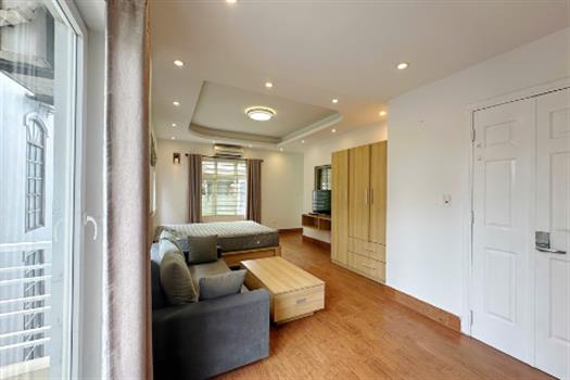Good price studio apartment with natural light in Tay Ho