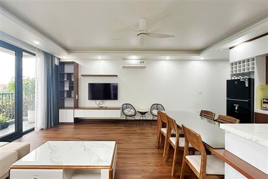 City view 2 bedroom apartment with green balcony in Tay Ho
