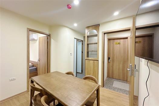 Good price 2-bedroom apartment fully furnished for rent on Hoang Hoa Tham street