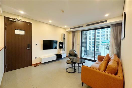 Airy city view 2 bedroom apartment for rent in Tay Ho