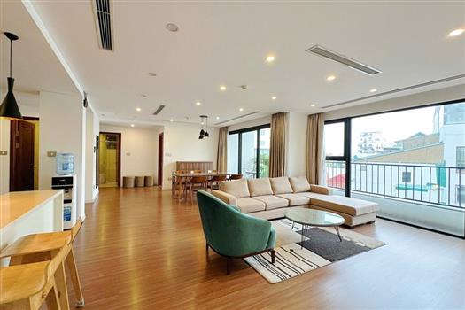 Spacious and Elegant 4 bedroom apartment fully furnished in Tay Ho