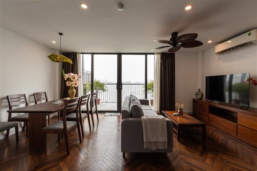 Lake view classical style 2 bedroom apartment for rent in Tay Ho