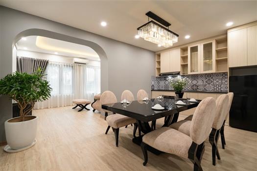 Modern art style 3 bedroom apartment for rent in Dong Da