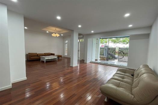 Classy 4-bedroom villa fully furnished for rent in Ciputra