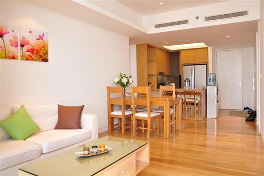 Stylish and Bright 2 bedroom apartment with Indoor pool at Indochina Plaza