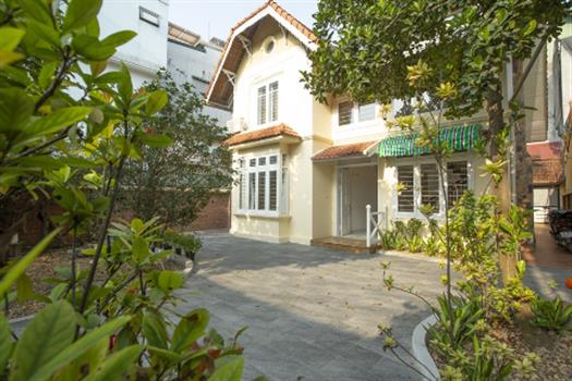 Spacious and Airy house with large garden for rent in Tay Ho